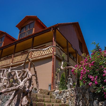 Maru House Hotell Dilijan Exteriör bild