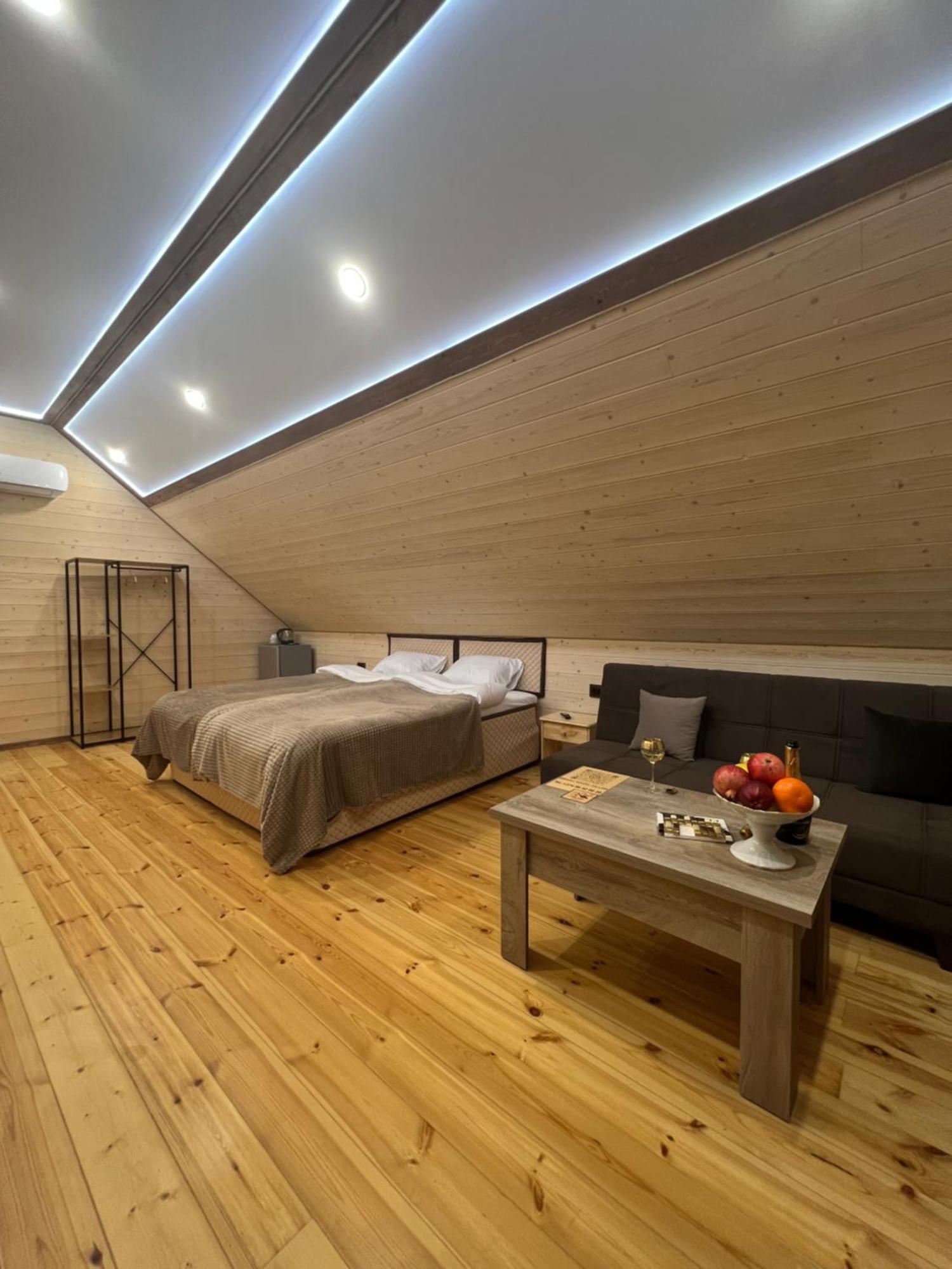 Maru House Hotell Dilijan Exteriör bild