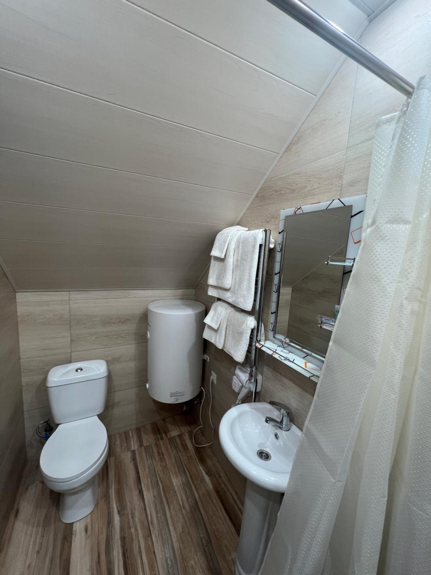 Maru House Hotell Dilijan Exteriör bild