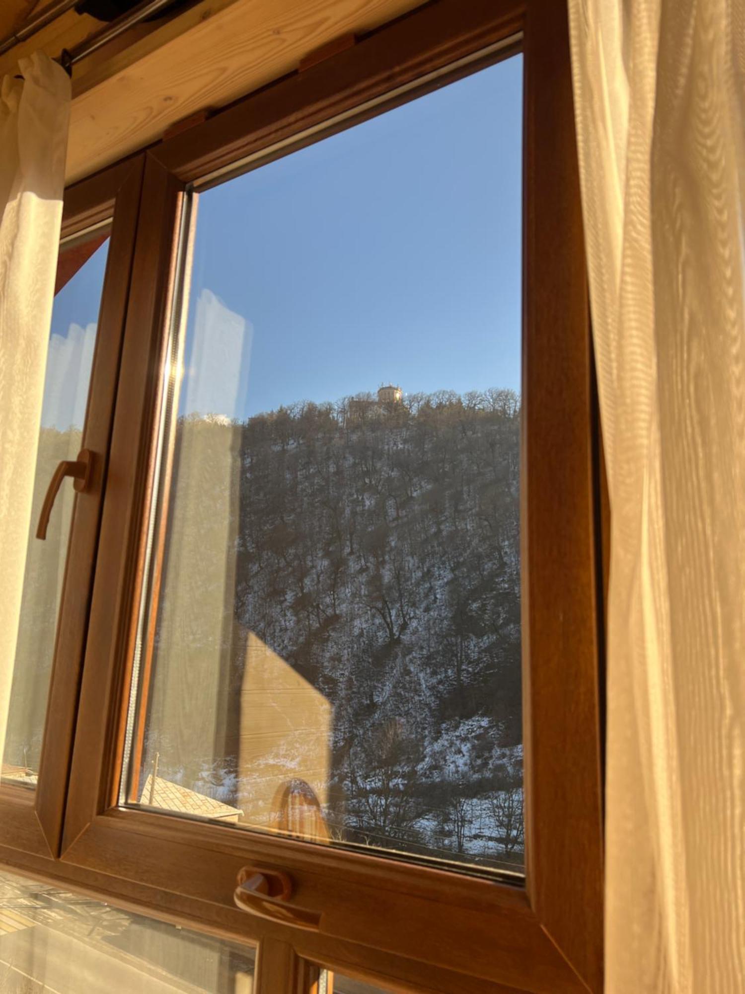 Maru House Hotell Dilijan Exteriör bild