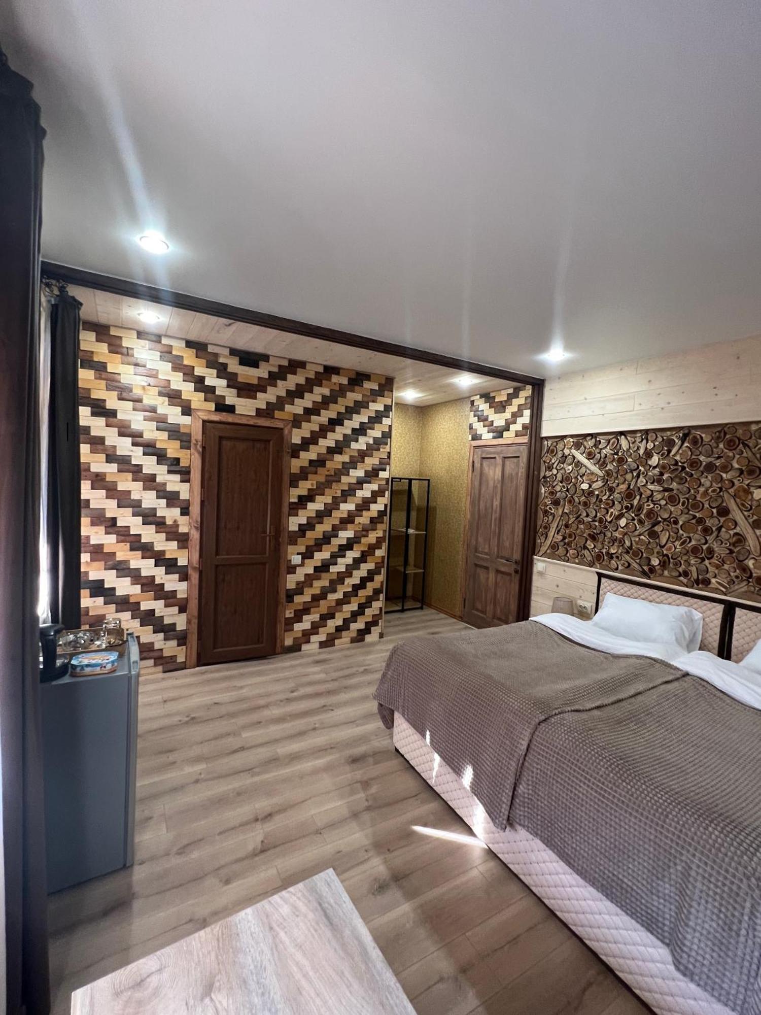 Maru House Hotell Dilijan Exteriör bild